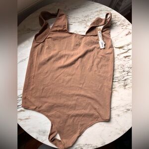 SKIMS soft, smoothing, seamless, thong, bodysuit XL color sienna. NWT